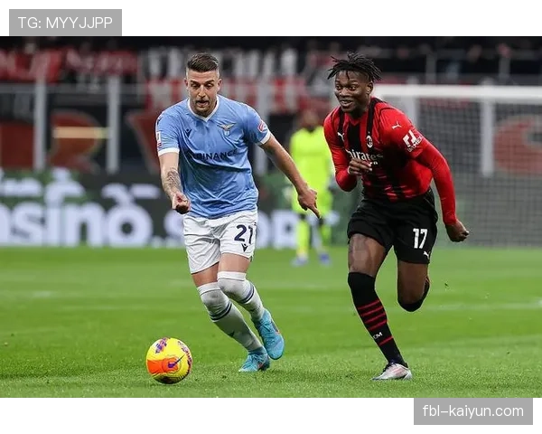 战术深度：复盘AC米兰如何用不对称的边路进攻体系击穿拉齐奥防线